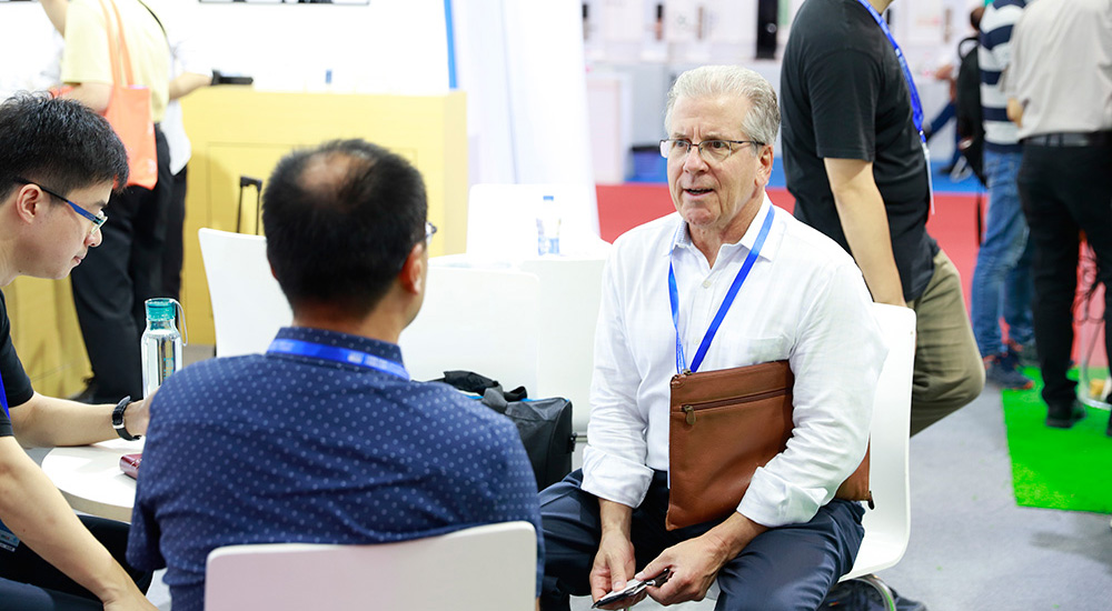 2018���ʮ������������������ļ�չ����ٰ�